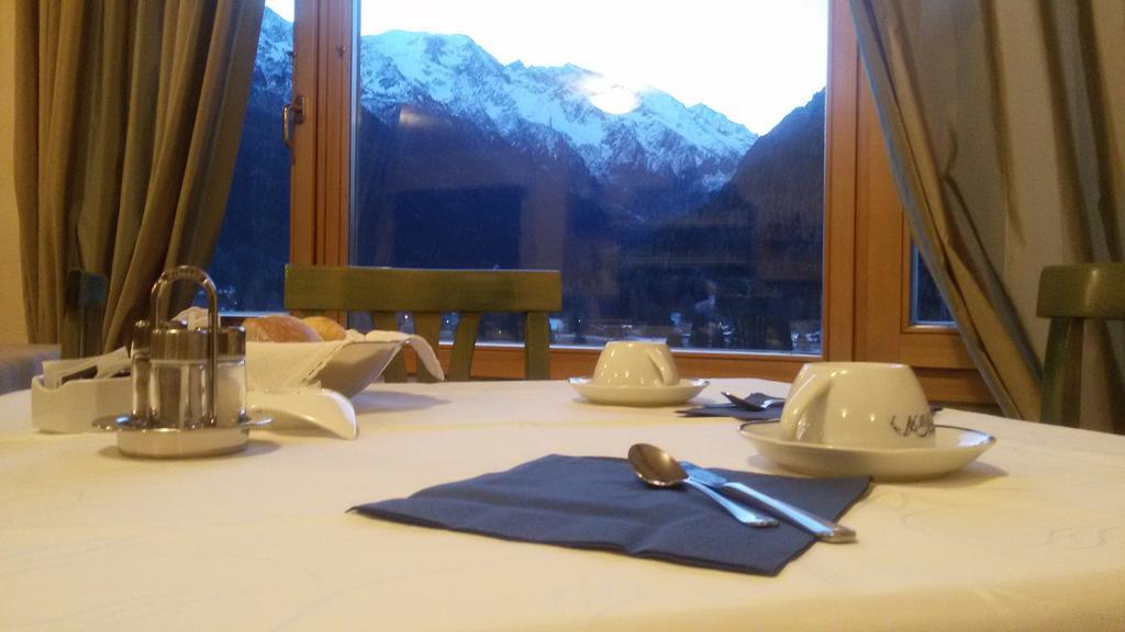 Hotel Veduta Dell'Adamello Temù المظهر الخارجي الصورة